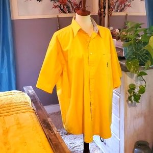 🎊🎊Tommy Hilfiger shirt🎊🎊